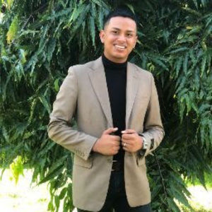 Meet your Posher, Erick javier